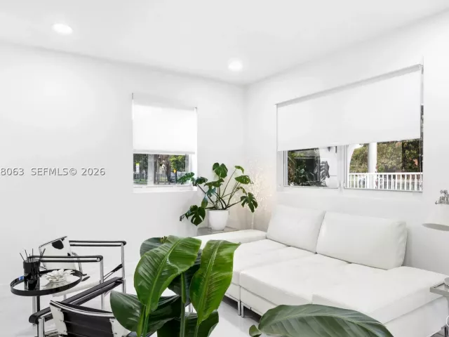 3-bedroom home for sale in Miami - 1909 NW 62nd St - MondialRealty