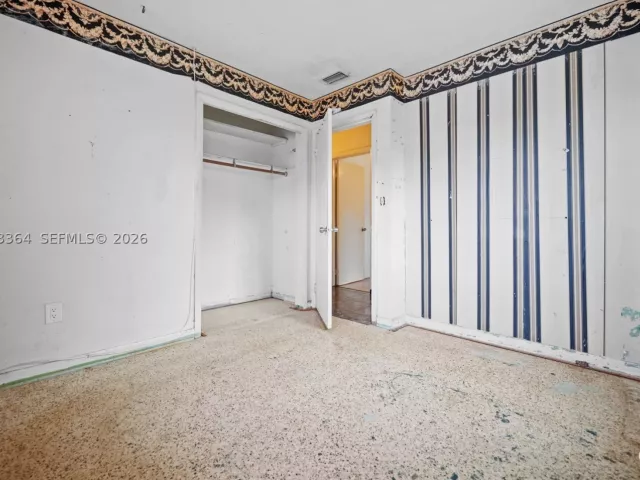 3-bedroom home for sale in Miami Gardens - 5001 NW 179th Ter - MondialRealty