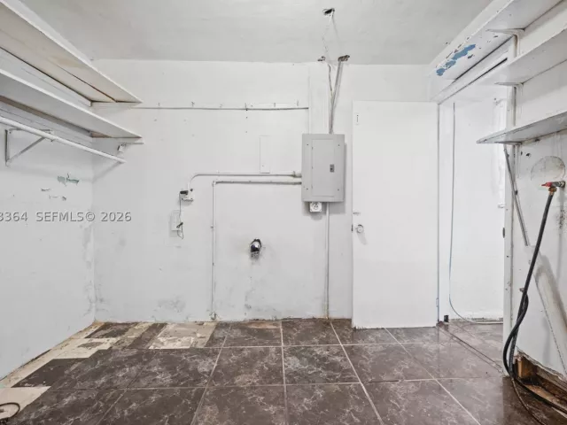 3-bedroom home for sale in Miami Gardens - 5001 NW 179th Ter - MondialRealty