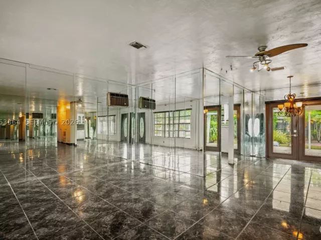3-bedroom home for sale in Miami Gardens - 5001 NW 179th Ter - MondialRealty