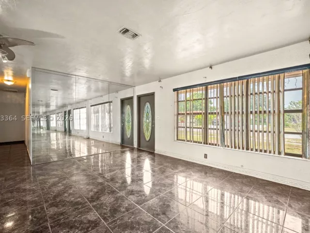 3-bedroom home for sale in Miami Gardens - 5001 NW 179th Ter - MondialRealty