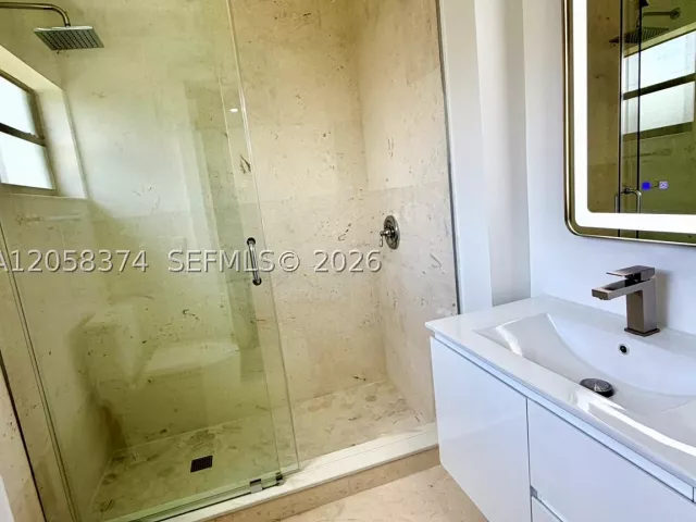 3-bedroom home for sale in Miami Gardens - 1101 NW 201st St - MondialRealty