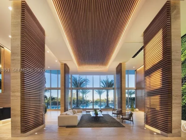 3-bedroom condo for rent in North Miami Beach - 16385 Biscayne Blvd 3201 - MondialRealty