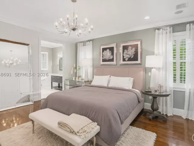 5-bedroom home for rent in Miami - 5000 SW 73rd Ter - MondialRealty