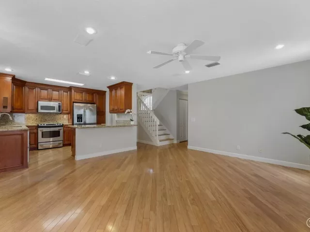 4-bedroom home for sale in Boca Raton - 10796 Crescendo Circle - MondialRealty