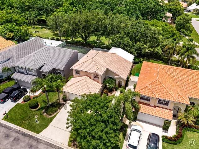 4-bedroom home for sale in Boca Raton - 10796 Crescendo Circle - MondialRealty