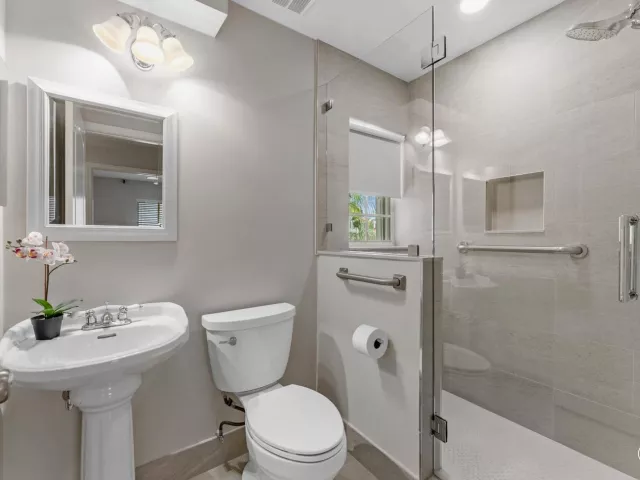 4-bedroom home for sale in Boca Raton - 10796 Crescendo Circle - MondialRealty