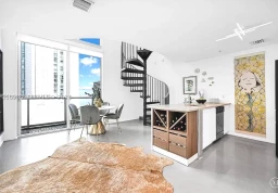 Apartment #L-1232 at Met 1