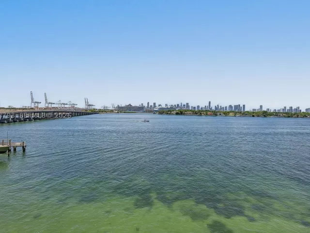 1-bedroom condo for rent in Miami Beach - 540 West Ave 513 - MondialRealty