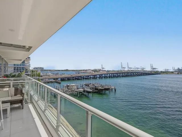 1-bedroom condo for rent in Miami Beach - 540 West Ave 513 - MondialRealty