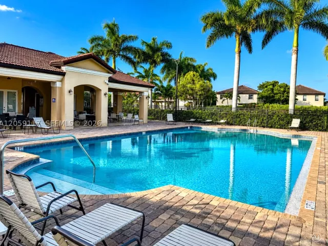 3-bedroom home for sale in Homestead - 25163 SW 118th Pl - MondialRealty