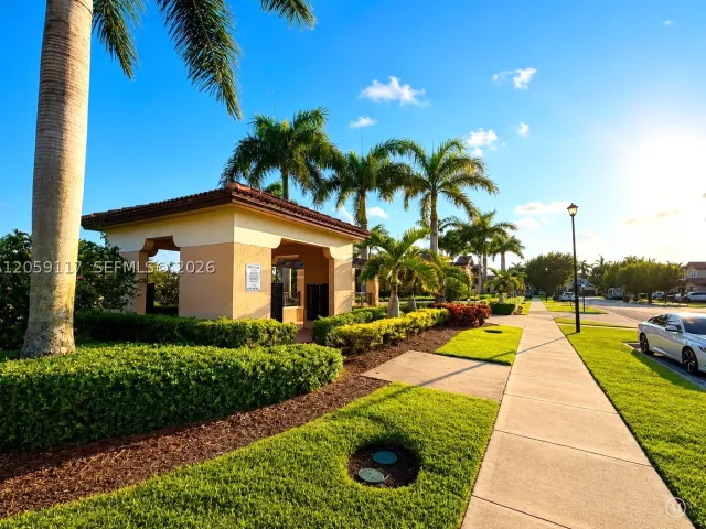 3-bedroom home for sale in Homestead - 25163 SW 118th Pl - MondialRealty