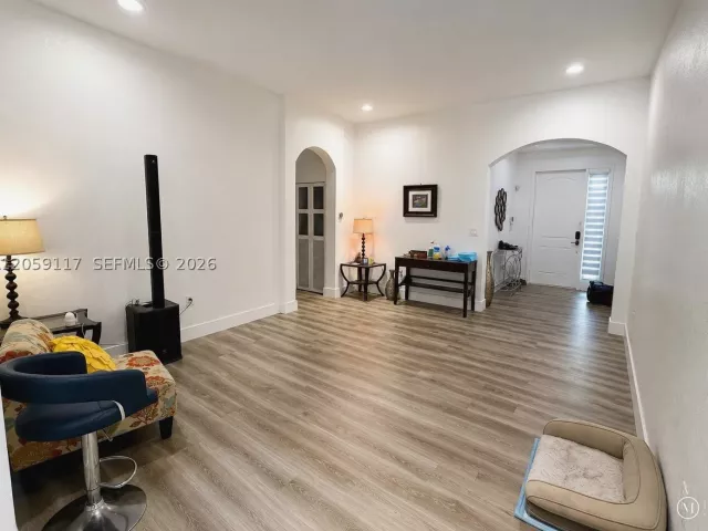 3-bedroom home for sale in Homestead - 25163 SW 118th Pl - MondialRealty