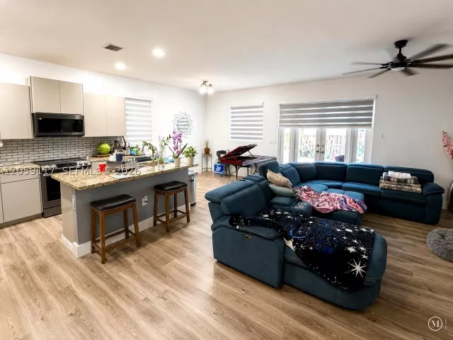 3-bedroom home for sale in Homestead - 25163 SW 118th Pl - MondialRealty