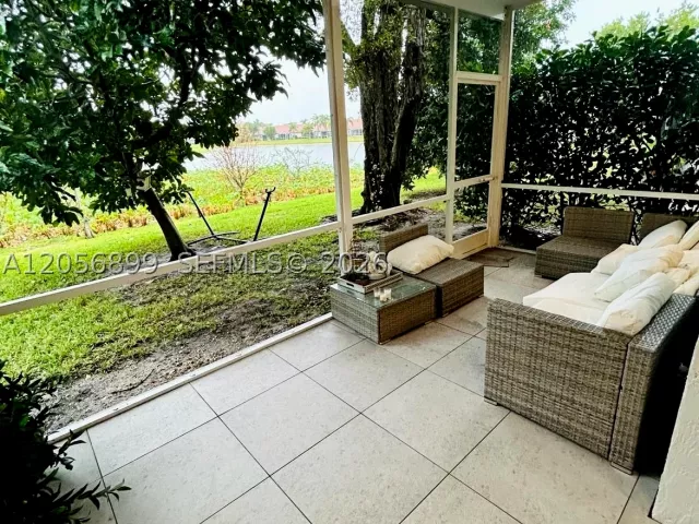 3-bedroom home for rent in Boca Raton - 21205 Via Eden 21205 - MondialRealty