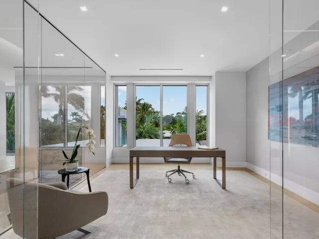 7-bedroom home for sale in West Palm Beach - 3030 WASHINGTON Road - MondialRealty