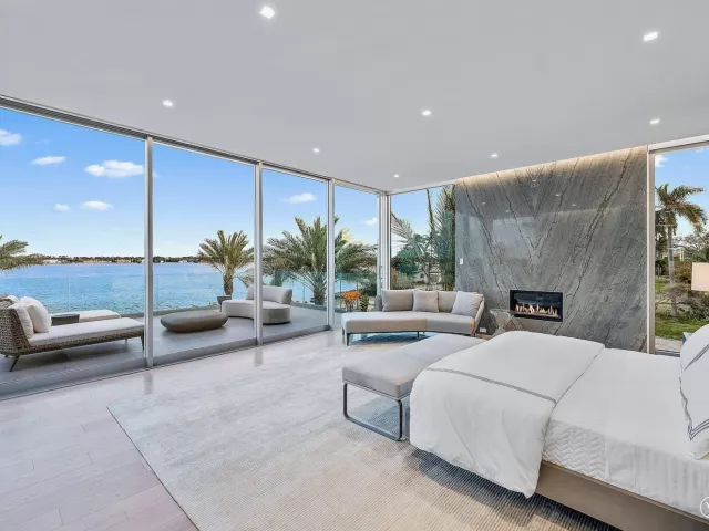 7-bedroom home for sale in West Palm Beach - 3030 WASHINGTON Road - MondialRealty