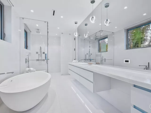 7-bedroom home for sale in West Palm Beach - 3030 WASHINGTON Road - MondialRealty
