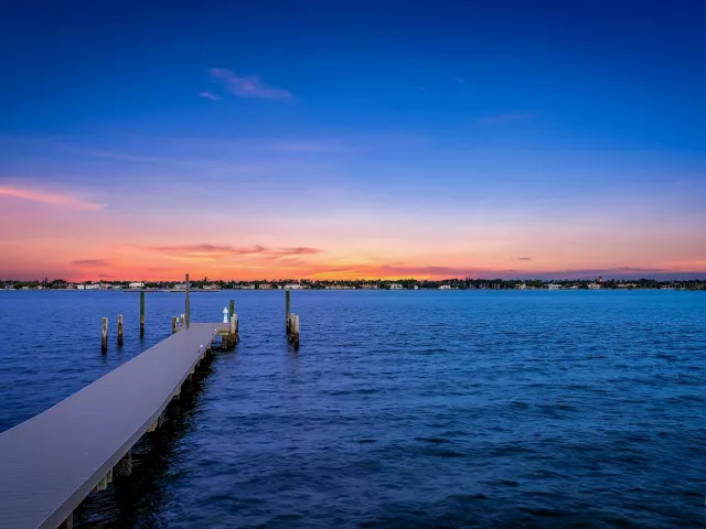 7-bedroom home for sale in West Palm Beach - 3030 WASHINGTON Road - MondialRealty