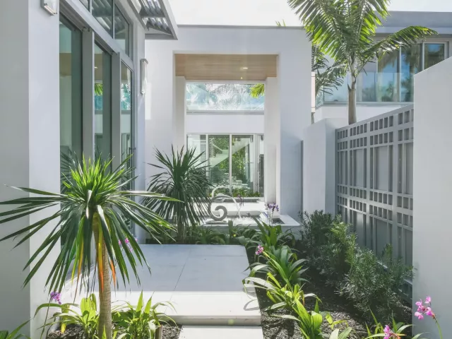 7-bedroom home for sale in West Palm Beach - 3030 WASHINGTON Road - MondialRealty