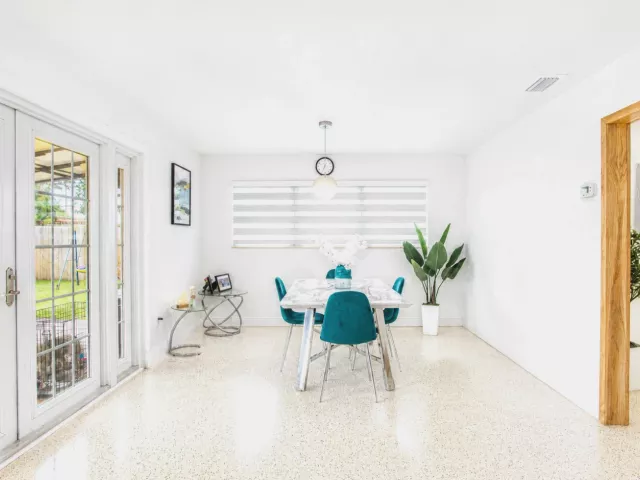 3-bedroom home for sale in West Palm Beach - 2395 Edgewater Drive - MondialRealty