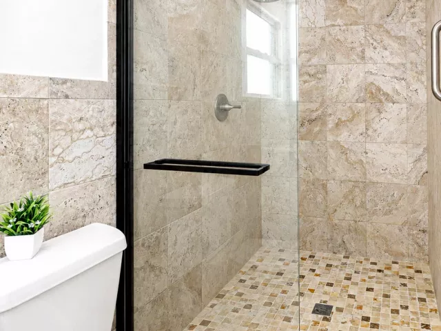3-bedroom home for sale in West Palm Beach - 2395 Edgewater Drive - MondialRealty