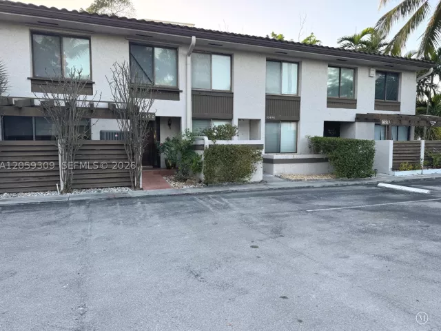 3-bedroom home for sale in North Miami Beach - 16498 NE 26th Ave 12 - MondialRealty