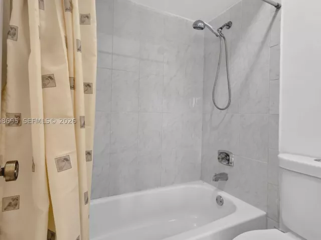 3-bedroom home for sale in Miami - 1130 NE 210th Ter - MondialRealty