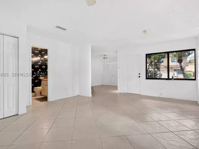 3-bedroom home for sale in Miami - 1130 NE 210th Ter - MondialRealty