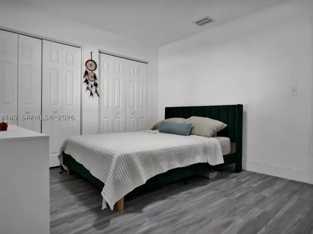4-bedroom home for sale in Miami Gardens - 20464 NW 19th Ave - MondialRealty