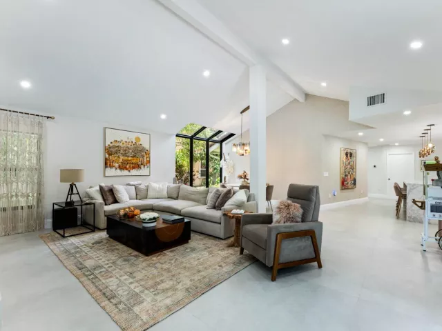 4-bedroom home for sale in Boca Raton - 7190 MONTRICO Drive - MondialRealty