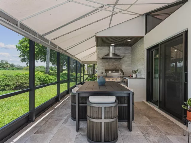 4-bedroom home for sale in Boca Raton - 7190 MONTRICO Drive - MondialRealty