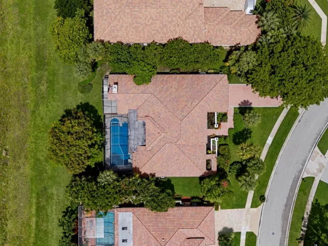 4-bedroom home for sale in Boca Raton - 7190 MONTRICO Drive - MondialRealty