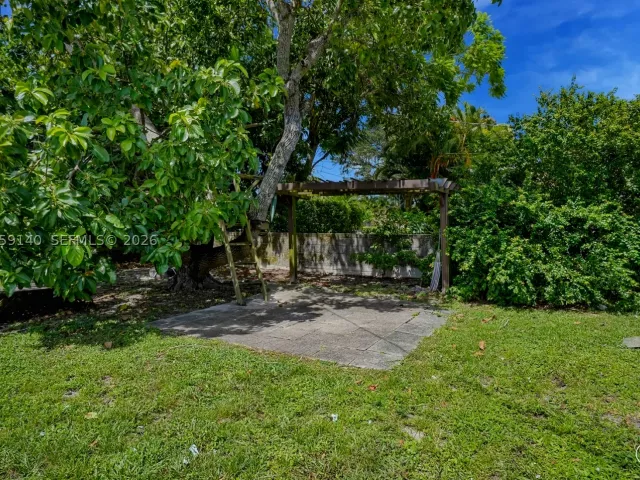 3-bedroom home for sale in Hollywood - 3338 Cleveland St - MondialRealty