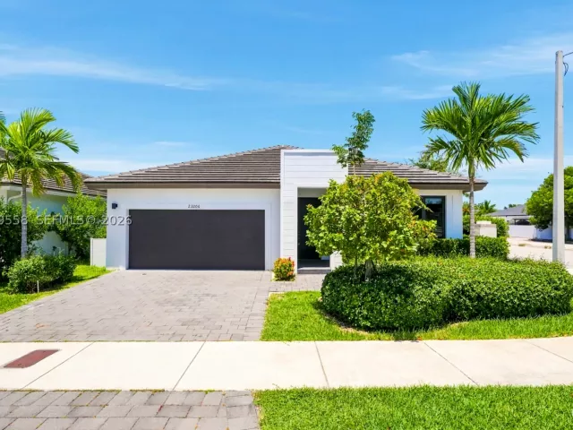 4-bedroom home for rent in Homestead - 23206 SW 108th Ave 23206 - MondialRealty