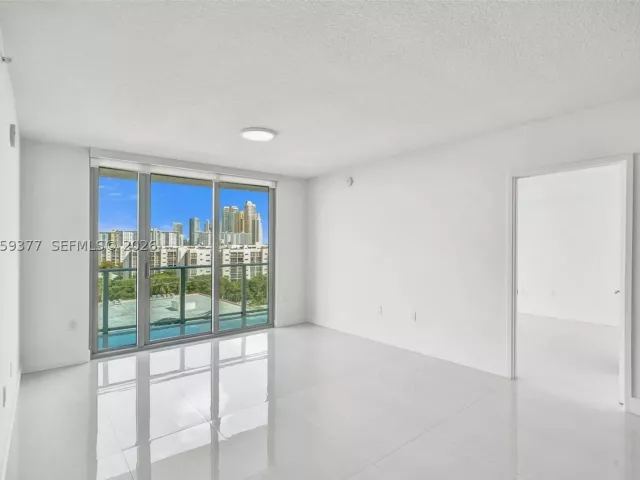 2-bedroom condo for rent in Sunny Isles Beach - 330 Sunny Isles Blvd 5-805 - MondialRealty