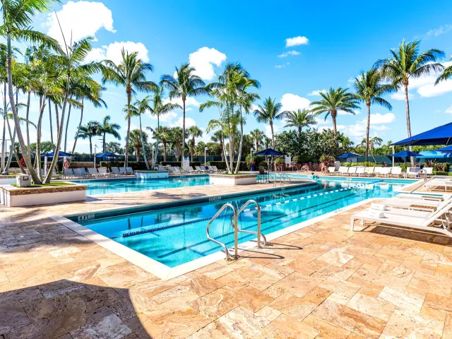 home for sale in Boca Raton - 4752 BOCAIRE Boulevard - MondialRealty