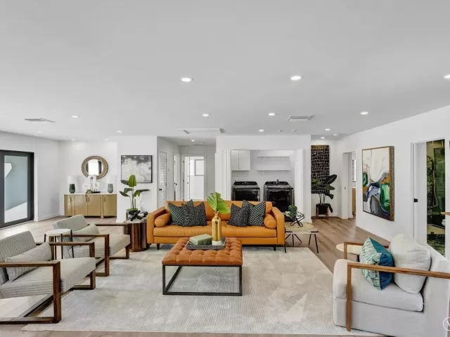 3-bedroom home for rent in Fort Lauderdale - 5501 NE 18TH Terrace - MondialRealty