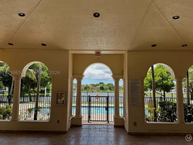 3-bedroom home for sale in Miami - 16673 SW 78 Terrace - MondialRealty