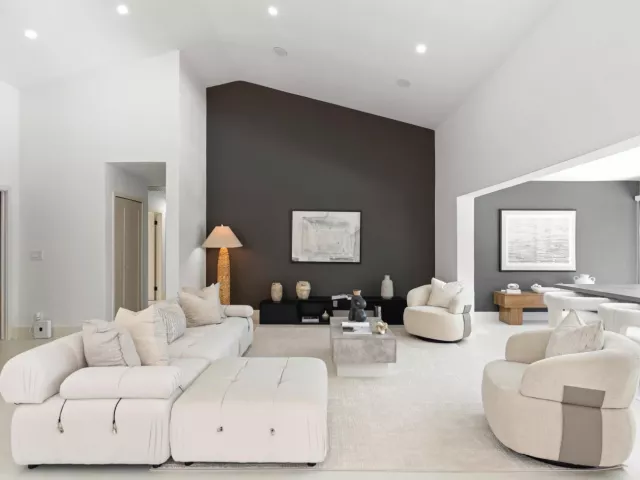 4-bedroom home for sale in Delray Beach - 3605 SW 23rd Street - MondialRealty