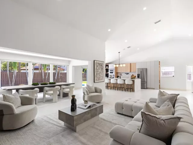 4-bedroom home for sale in Delray Beach - 3605 SW 23rd Street - MondialRealty