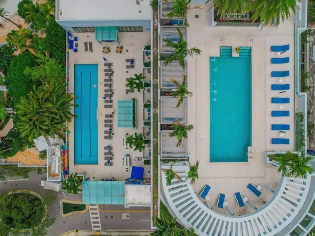 2-bedroom condo for rent in Fort Lauderdale - 100 E Las Olas Boulevard 1902 - MondialRealty