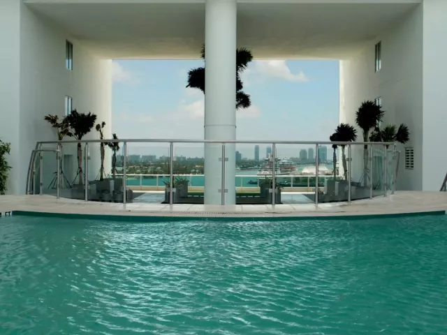 1-bedroom condo for rent in Miami - 900 Biscayne Boulevard 2807 - MondialRealty