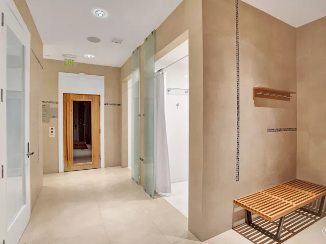 2-bedroom condo for sale in Fort Lauderdale - 2821 N Ocean Boulevard 1106S - MondialRealty