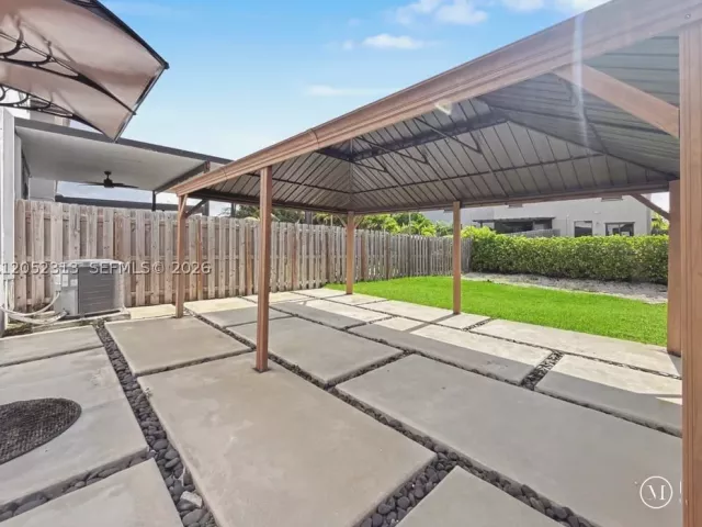 3-bedroom home for rent in Homestead - 25545 SW 109th Ave - MondialRealty