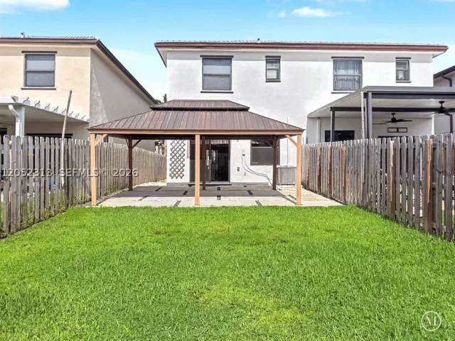 3-bedroom home for rent in Homestead - 25545 SW 109th Ave - MondialRealty