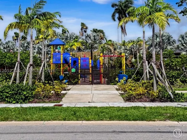 3-bedroom home for rent in Homestead - 25545 SW 109th Ave - MondialRealty