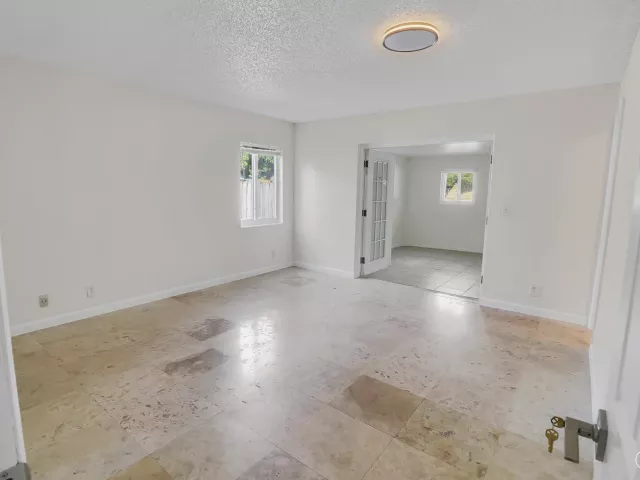4-bedroom home for sale in Boca Raton - 2233 NW 3rd Avenue - MondialRealty