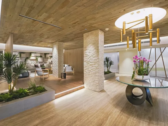 condo for sale in Miami Beach - 2301 Collins Ave 522 - MondialRealty