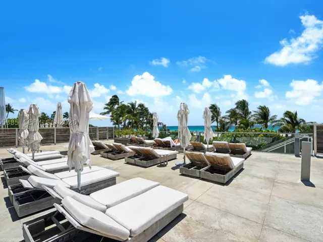 condo for sale in Miami Beach - 2301 Collins Ave 522 - MondialRealty